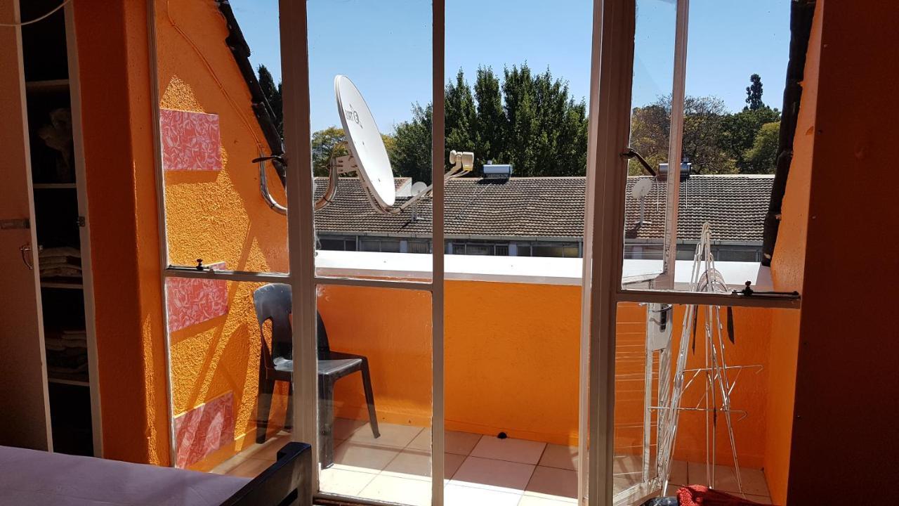 Lolo'S 1Bed Apt-Best Location-2Balconies Harare Exterior photo